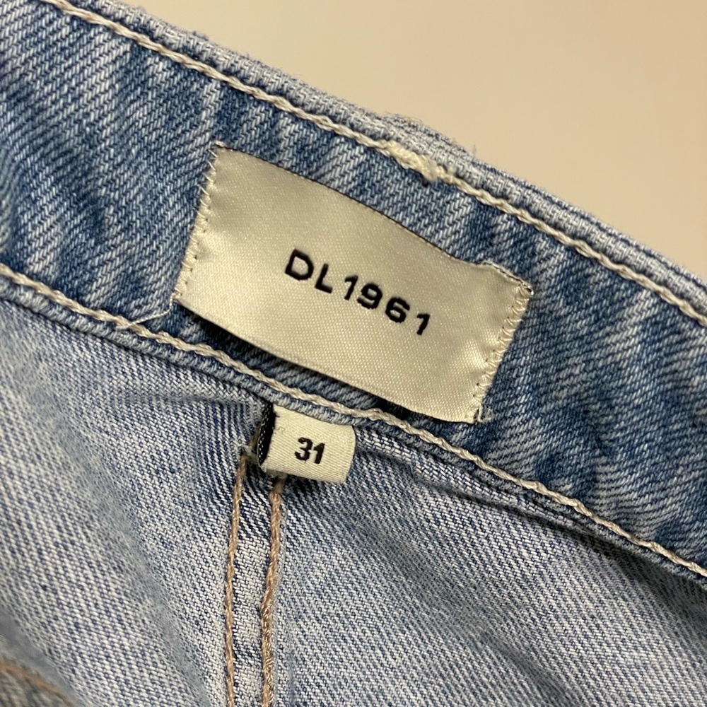 DL1961 Lucila Wide Leg Ultra High Rise in Clear Skies - Picture 7 of 10